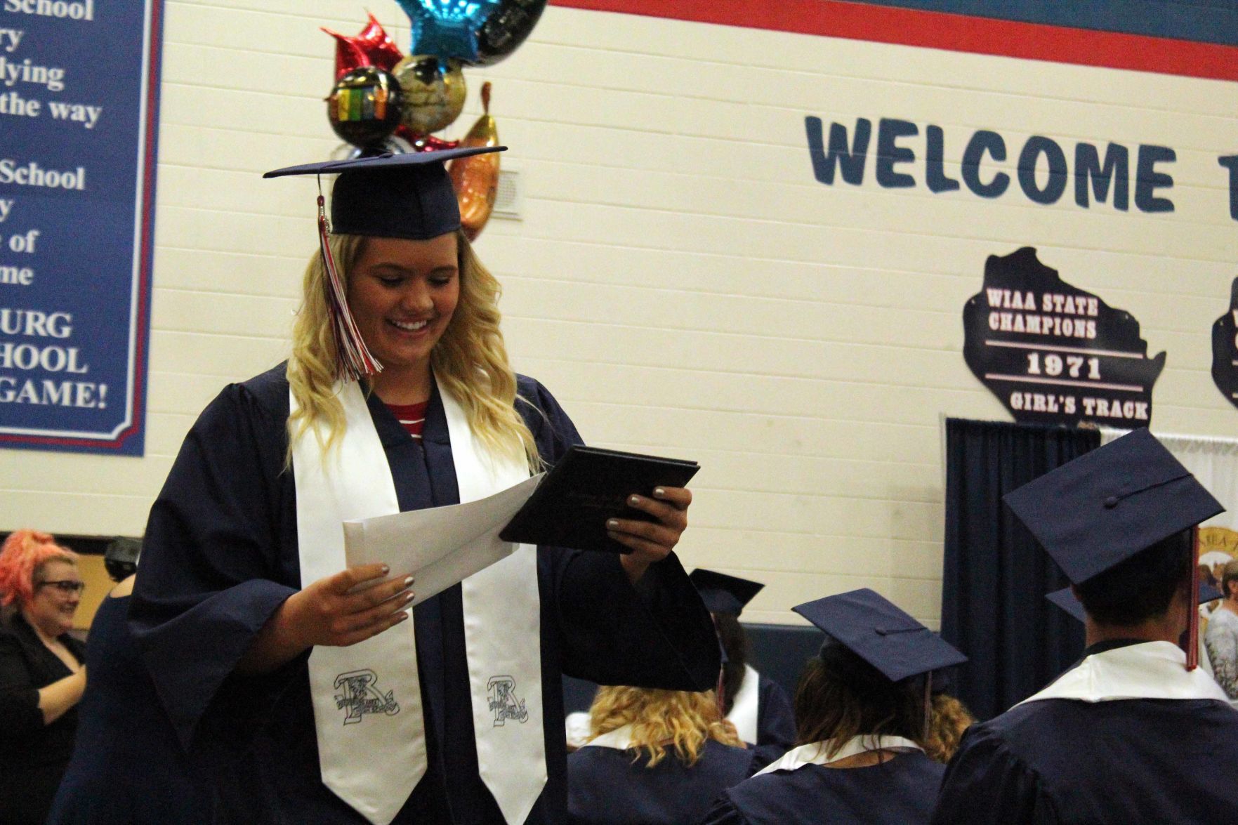 053019-reed-gallery-grad067